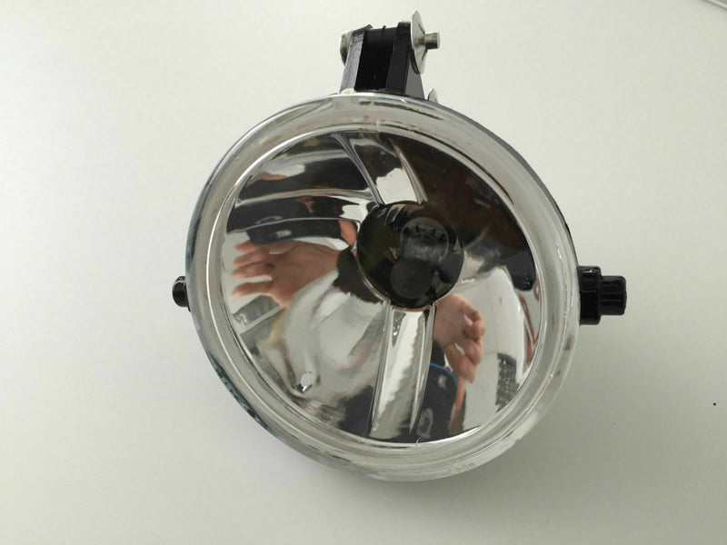 Land Rover Defender Front Indicator + Side Spot Lights