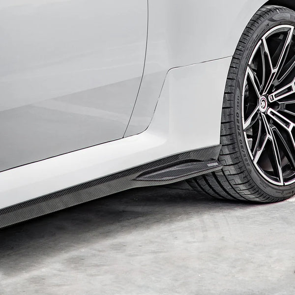 SooQoo BMW G87 M2 Side Skirts In Gloss Carbon Fibre