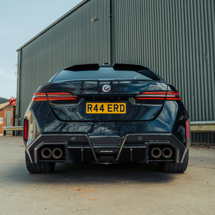 SooQoo BMW G90 M5 Upper Roof Spoiler In Gloss Carbon Fibre